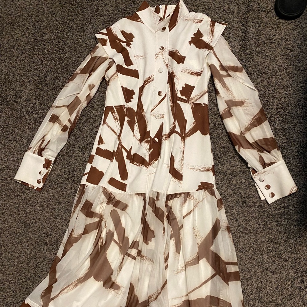 Brown and White beautiful Barelli dress!